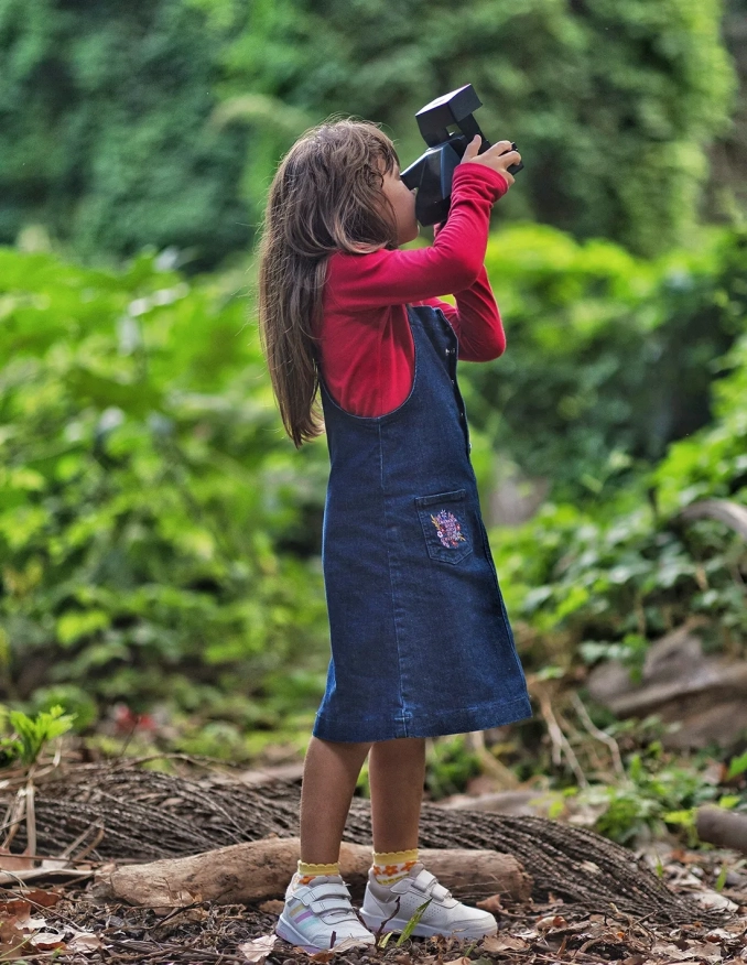 Robe Salopette En Jean Bleue Foncée